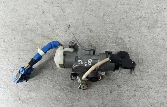 Hyundai i30 Ignition lock FDZC2