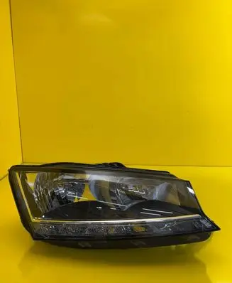 Skoda Fabia Mk3 (NJ) Headlight/headlamp 6V1941016D