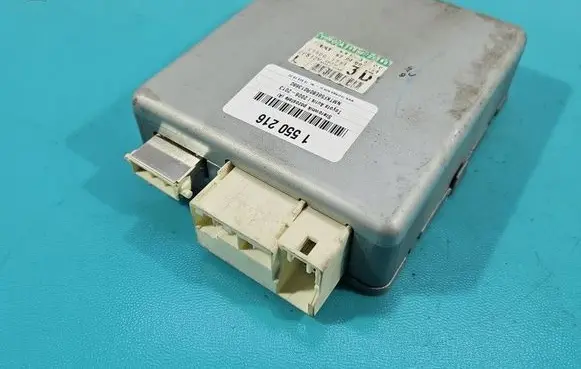 Toyota Auris 150 Central body control module 99136700 IMPRK1550216