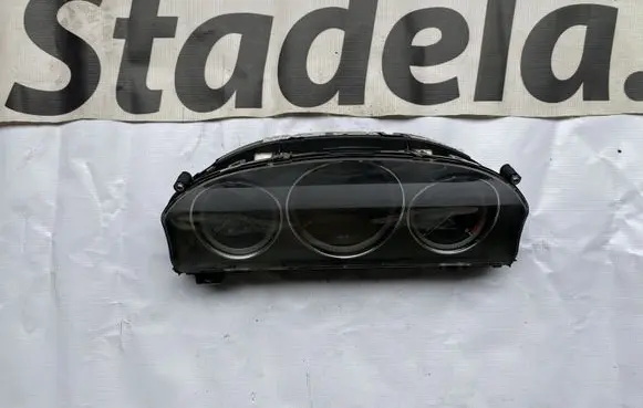 Mercedes-Benz C W204 Speedometer (instrument cluster) A2049005602 2049005602