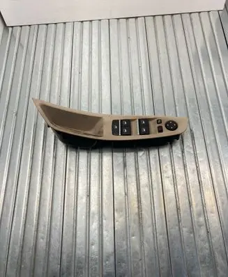 BMW 5 F10 F11 Electric window control switch 9179913