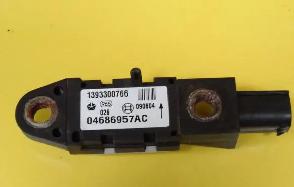 Chrysler Voyager Airbag deployment crash/impact sensor 04686957AC