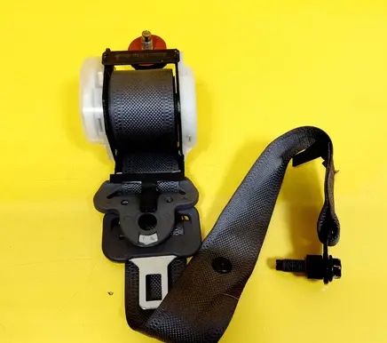 Hyundai Atos Prime Rear seatbelt 040932