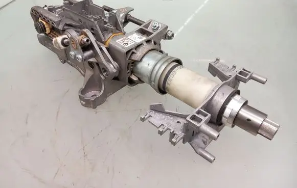 BMW 7 F01 F02 F03 F04 Steering wheel axle 6787926