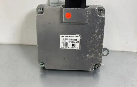 KIA Optima GPS navigation control unit/module 95770D4000 95770-D4000