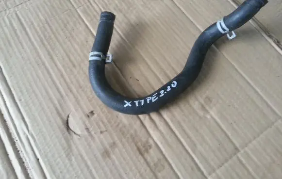 Jaguar X-Type Engine coolant pipe/hose