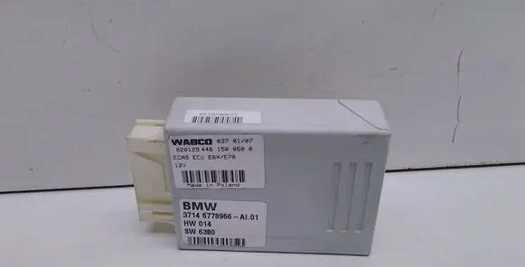 BMW X5 E70 Air suspension control unit module (rear) 6778966 37146778966