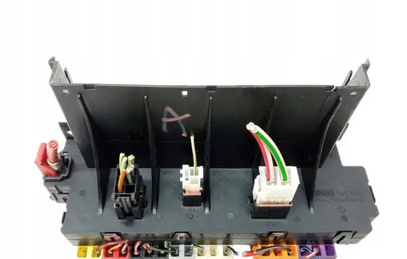 Mercedes-Benz S W220 Fuse box set 0025452001