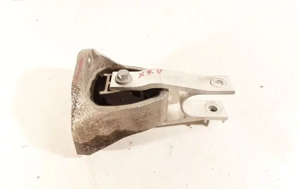 Volvo V60 Engine mount bracket 31339951