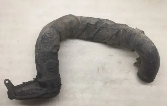 Peugeot 307 Air intake hose/pipe 9641268980
