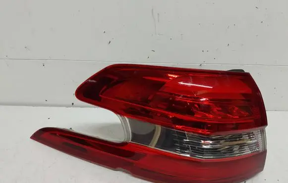 Peugeot 308 Rear/tail lights 9678093980