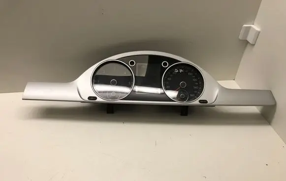 Volkswagen PASSAT B7 Speedometer (instrument cluster) A2C53219792 3AA920970E 026584