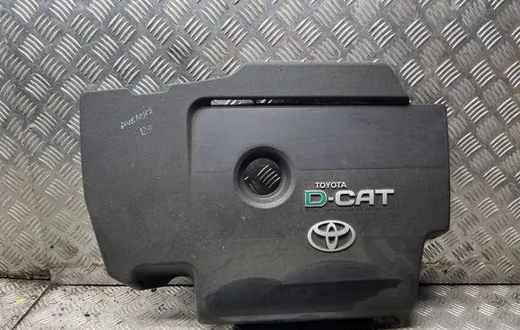 Toyota Avensis T270 Engine cover (trim)
