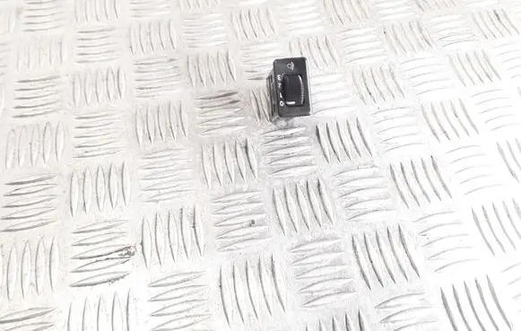 Nissan X-Trail T30 Fog light switch 