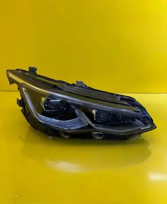 Volkswagen Golf VIII Headlight/headlamp 5H1941060