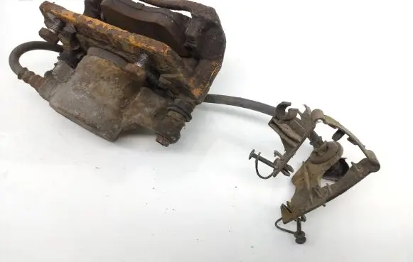 Mercedes-Benz B W245 Front brake caliper