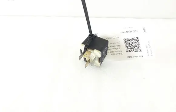 Volkswagen Touareg I Other relay 141951253B
