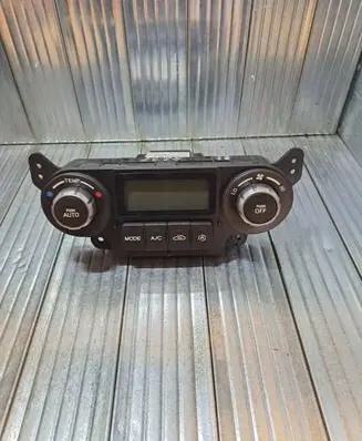 KIA Cerato Climate control unit 972502F200 S412800150