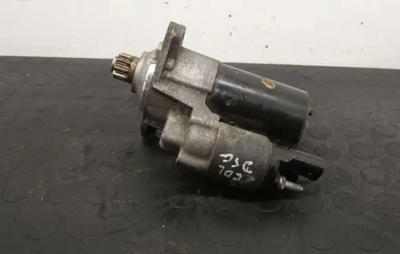 Audi A3 S3 8P Starter motor 02E911023J