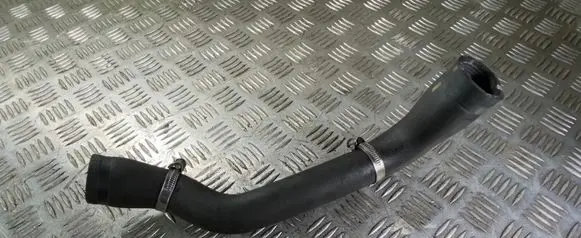 Volvo XC90 Engine coolant pipe/hose 30680913