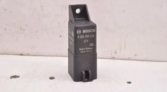 Land Rover Range Rover Evoque L538 Other relay 0281003123