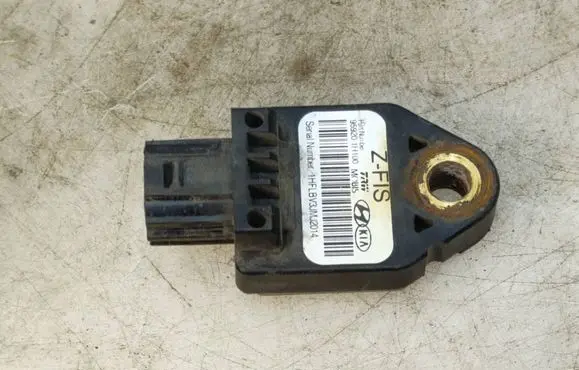 Hyundai Santa Fe Airbag deployment crash/impact sensor 959201H100 1HFLBN3JMJ2014