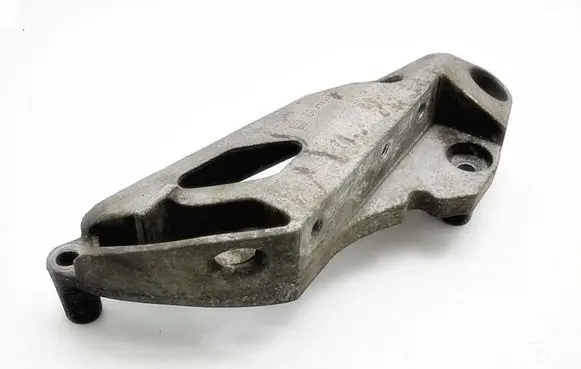 Opel Vectra C Engine mounting bracket 9191147
