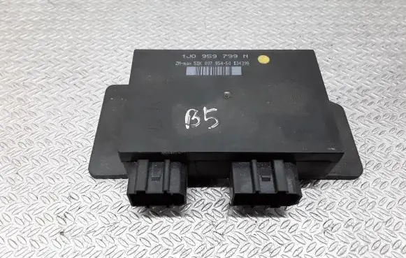 Volkswagen Golf IV Comfort/convenience module 1J0959799N