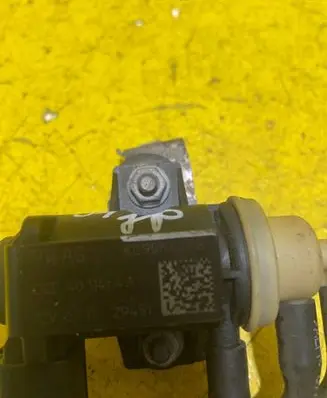 Seat Ibiza IV (6J,6P) Turbo solenoid valve 1KO906627B