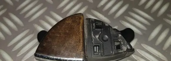 Mercedes-Benz E W211 Armrest lock 