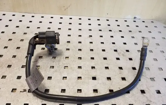 Mercedes-Benz E W212 Negative earth cable (battery) A2045421518