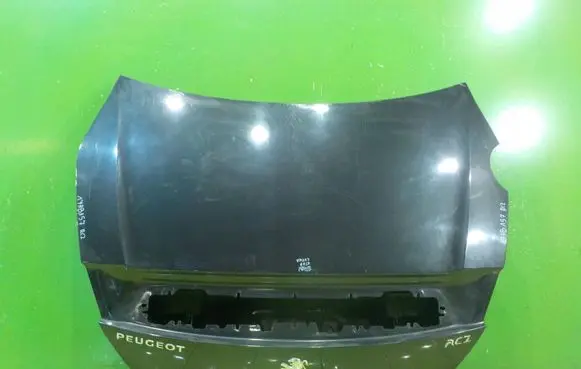 Peugeot RCZ Tailgate/trunk/boot lid 17AB157