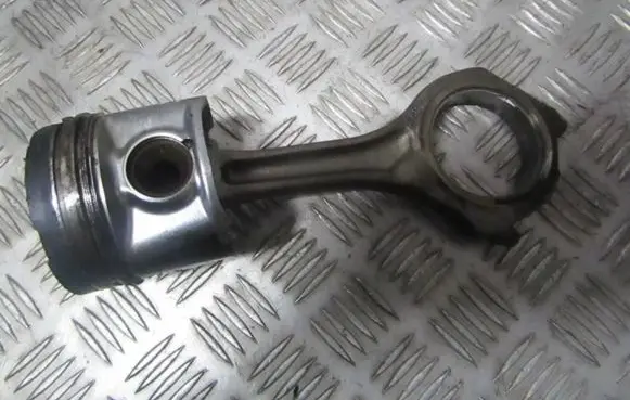 Audi A6 S6 C5 4B Piston with connecting rod 059J