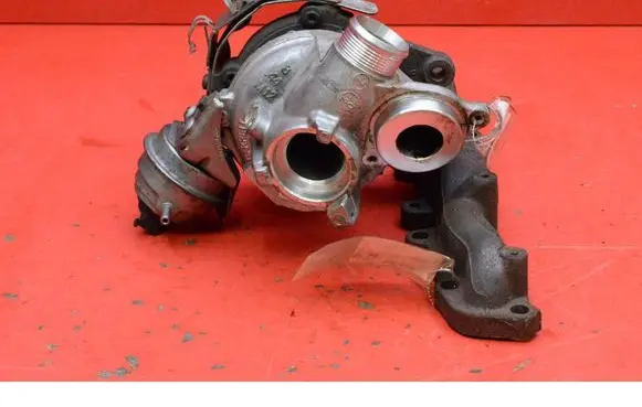 Volkswagen Golf Sportsvan Turbo system vacuum part 04L253020S