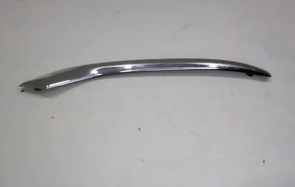 Honda HR-V Front bumper splitter molding T7S