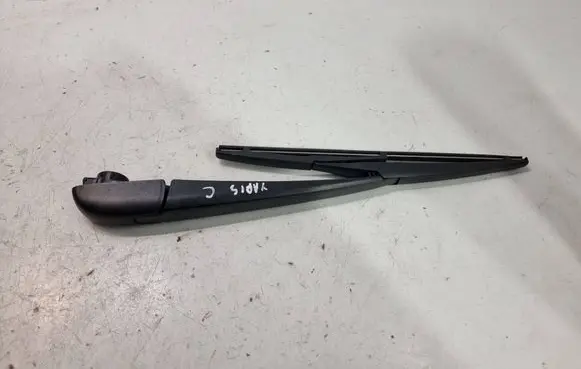 Toyota Yaris Cross Rear wiper blade arm 