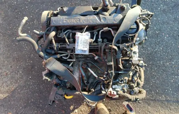 Volkswagen PASSAT CC Engine