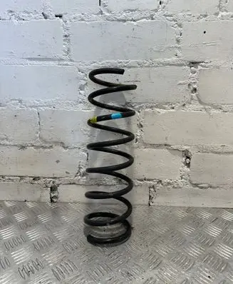 Mazda 3 I Rear coil spring