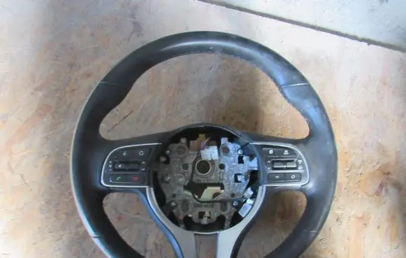 KIA Sportage Steering wheel