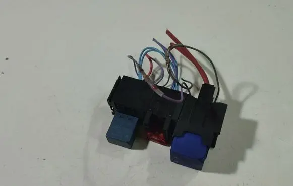 Renault Fluence Fuse box set 