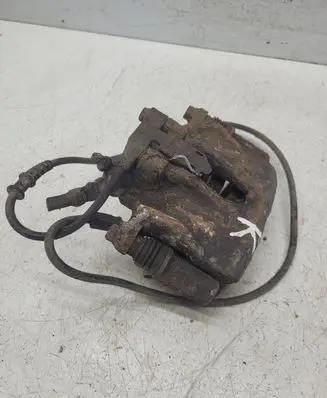 Mercedes-Benz 190 W201 Front brake caliper