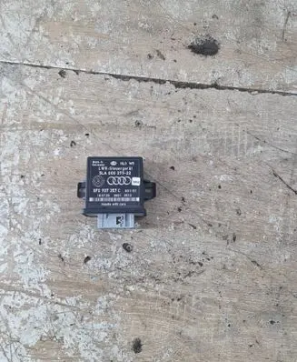 Audi A6 S6 C6 4F Light module LCM 5LA00837922 8P0907357C