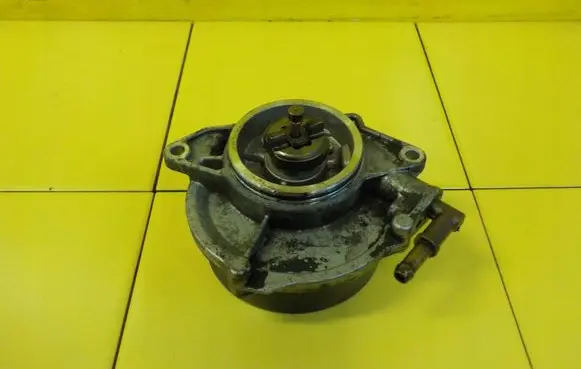 Audi S5 Vacuum pump 700906110