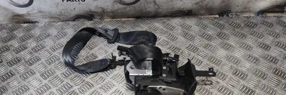 Volvo XC60 Front seatbelt 642713800A