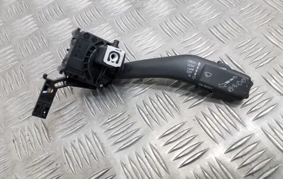 Volkswagen Golf VI Wiper control stalk 1K0953519J
