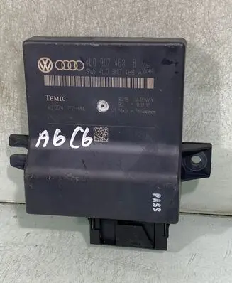 Audi A6 S6 C6 4F Gateway control module 4l0907468b