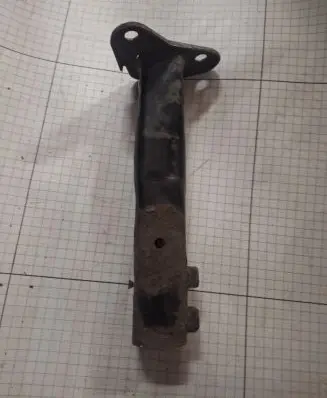 Mini Cooper Countryman R60 Front bumper mounting bracket 6772231