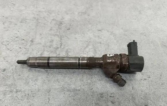 KIA Ceed Fuel injector