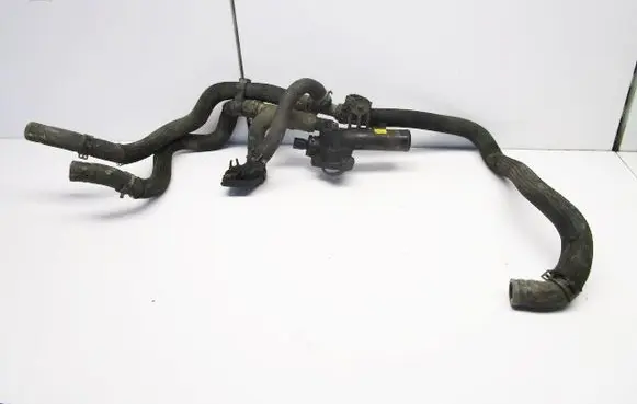 Nissan Qashqai Thermostat housing 