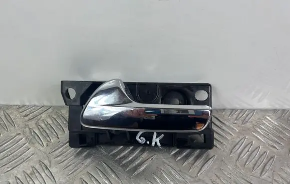 Jeep Grand Cherokee Rear door interior handle